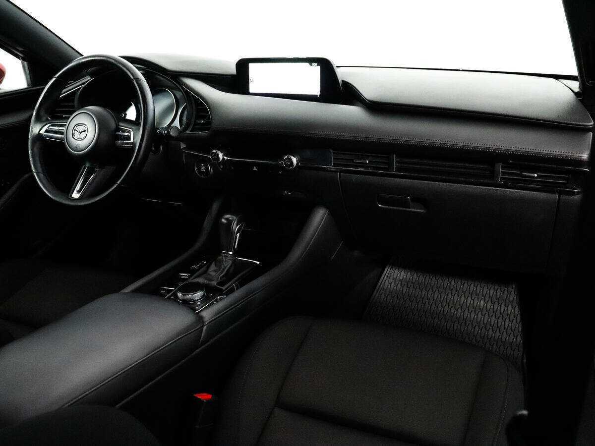 Б/У Мазда 3 2019 года. Фото: #8