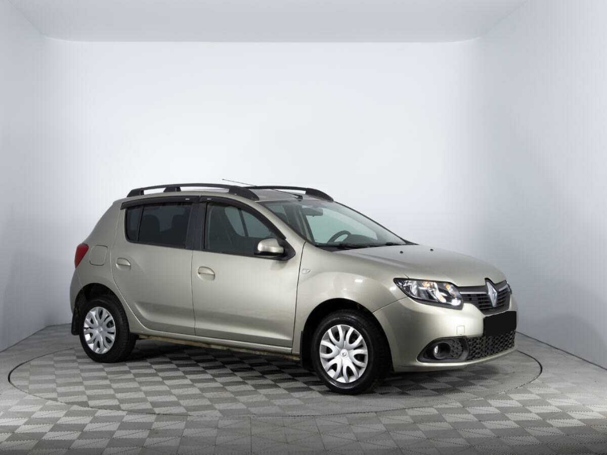 Renault Sandero 2015 года с пробегом. Фото: #2