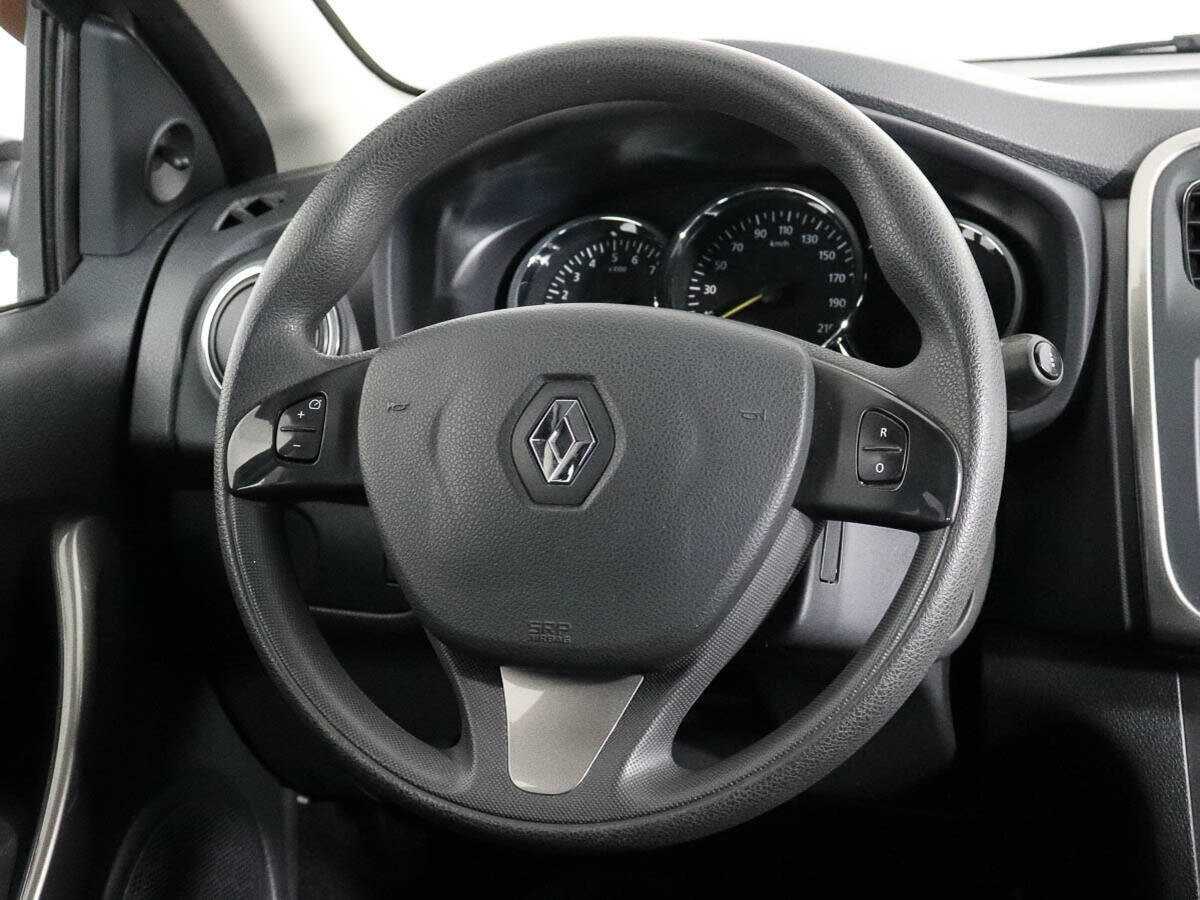 Renault Sandero 2015 года с пробегом. Фото: #14
