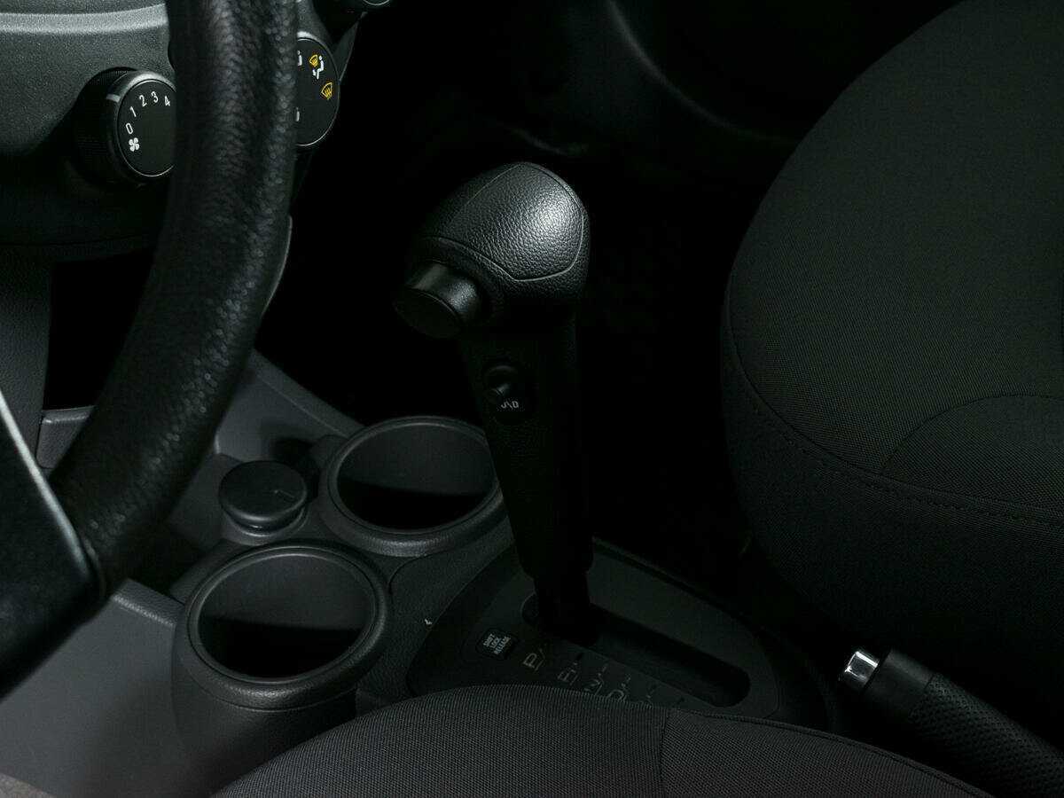 Б/У Шевроле Спарк 2013 года. Фото: #15