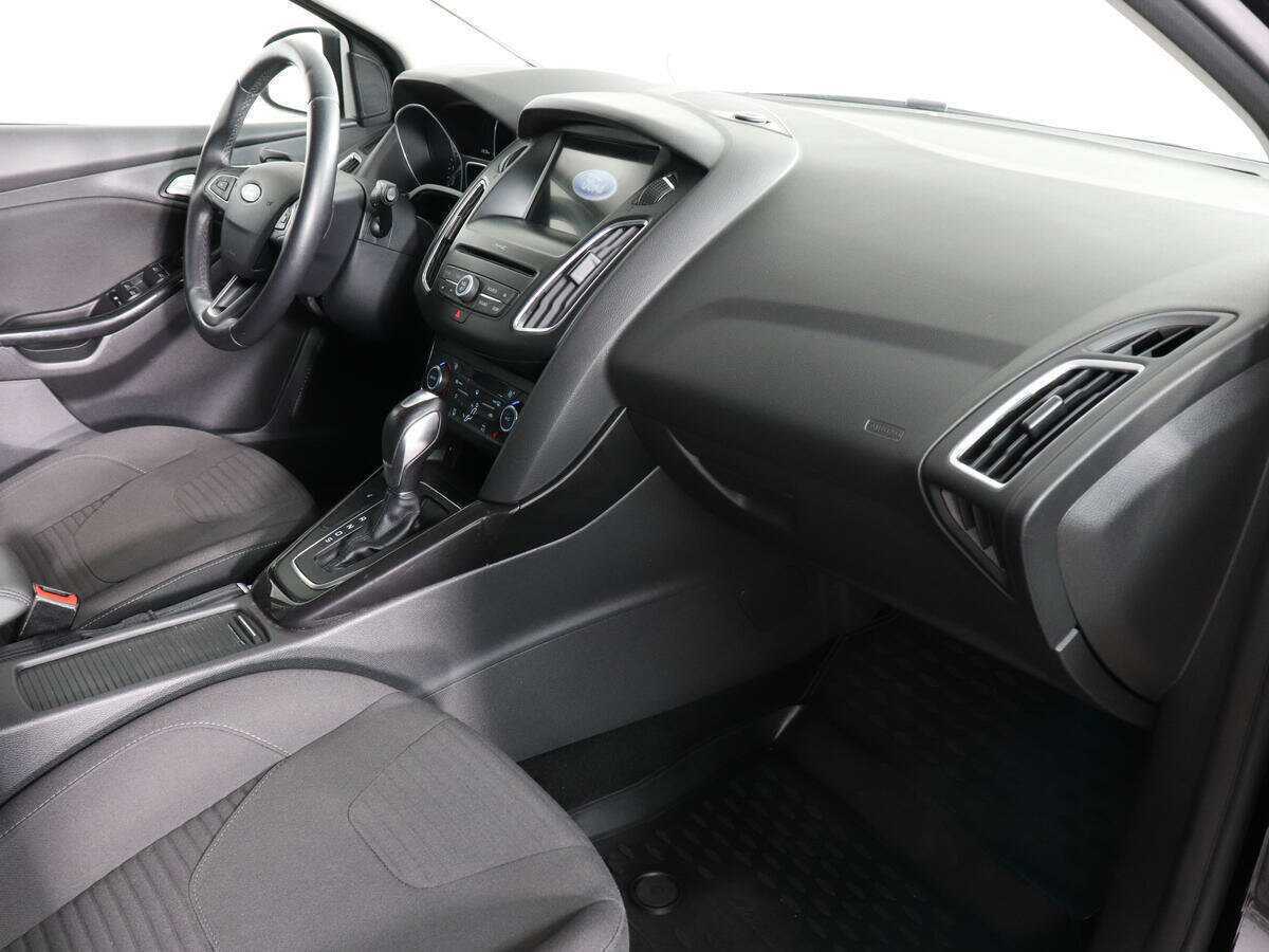 Ford Focus 2017 года с пробегом. Фото: #9