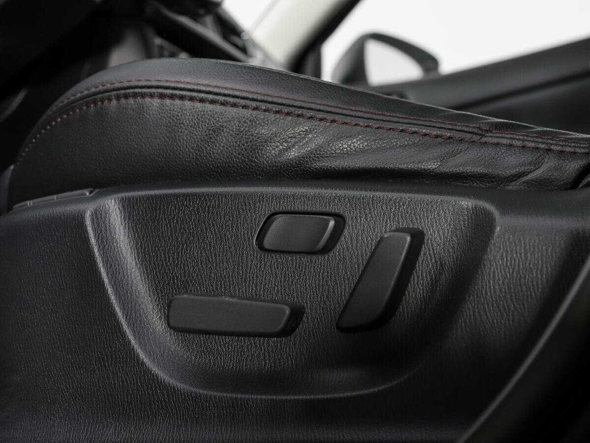 Б/У Мазда Ц-Икс-5 2016 года. Фото: #12