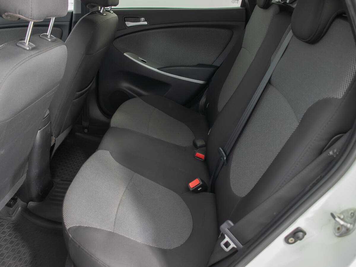 Б/У Хендай Солярис 2012 года. Фото: #10