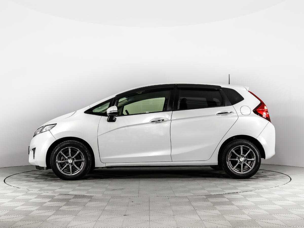 Honda Fit 2015 года с пробегом. Фото: #3