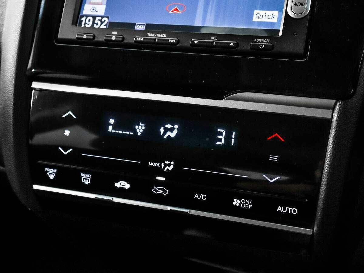 Honda Fit 2015 года с пробегом. Фото: #11