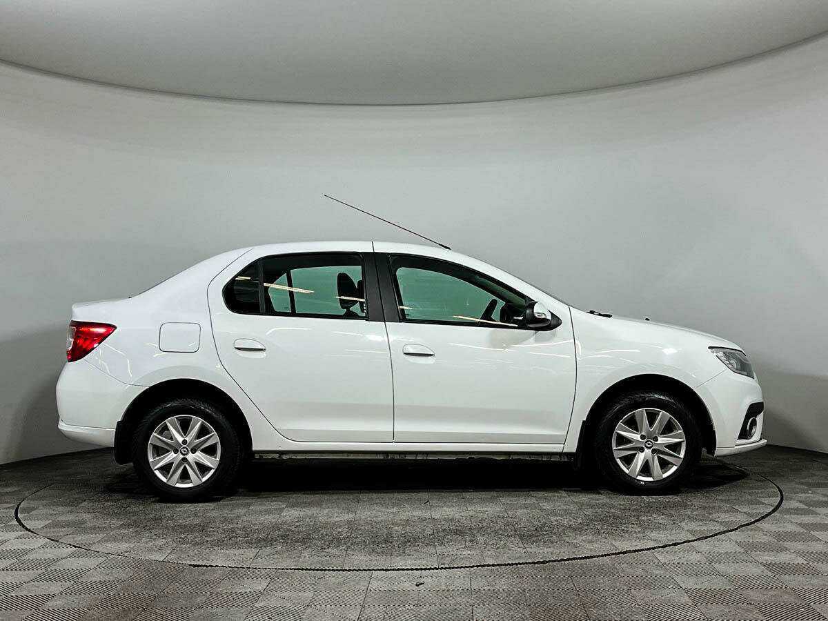 Б/У Рено Логан 2020 года. Фото: #3