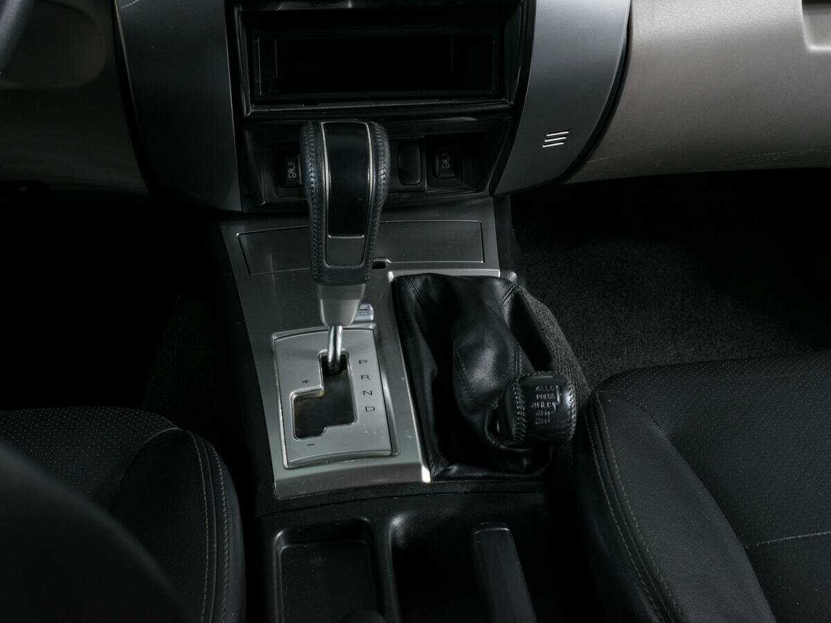 Mitsubishi Pajero Sport 2013 года с пробегом. Фото: #15