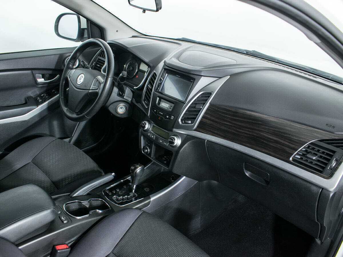 Б/У Сан-Ён Актион 2013 года. Фото: #6