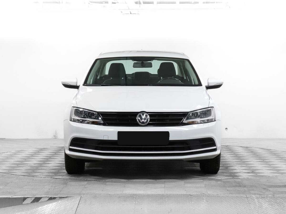 Volkswagen Jetta 2017 года с пробегом. Фото: #1