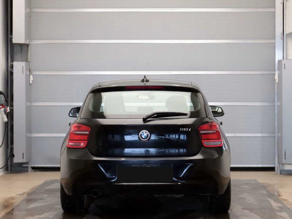 BMW 1 серии 2012 года с пробегом. Фото: #4