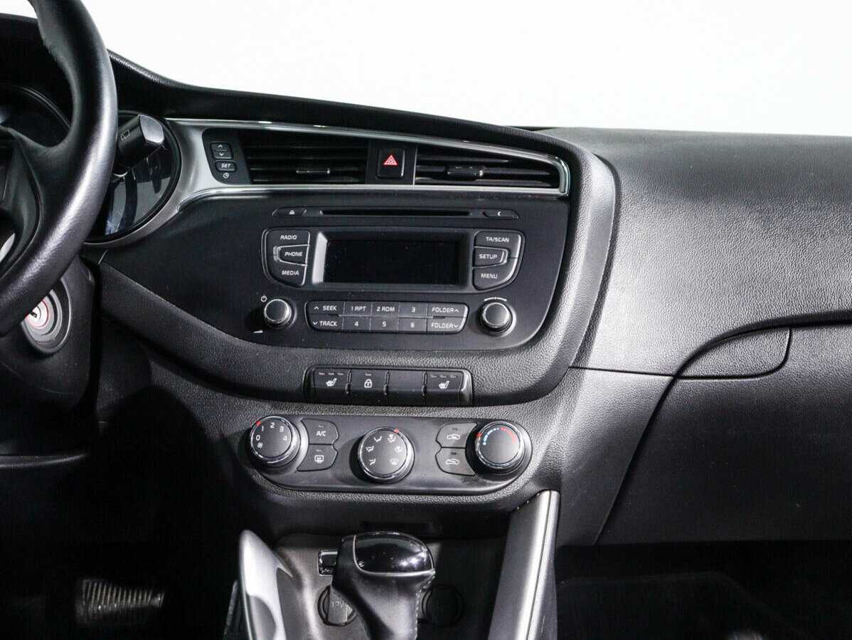 Б/У Киа Сид 2015 года. Фото: #12