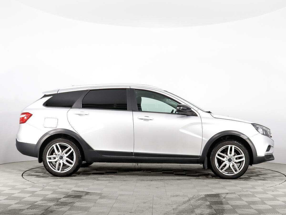 Lada (ВАЗ) Vesta 2022 года с пробегом. Фото: #3