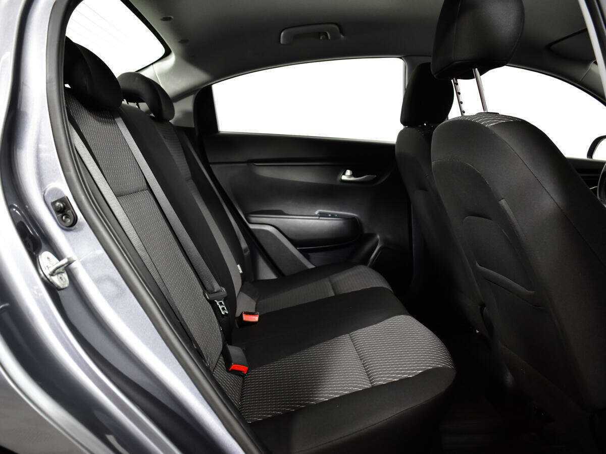 Б/У Киа Рио 2019 года. Фото: #7