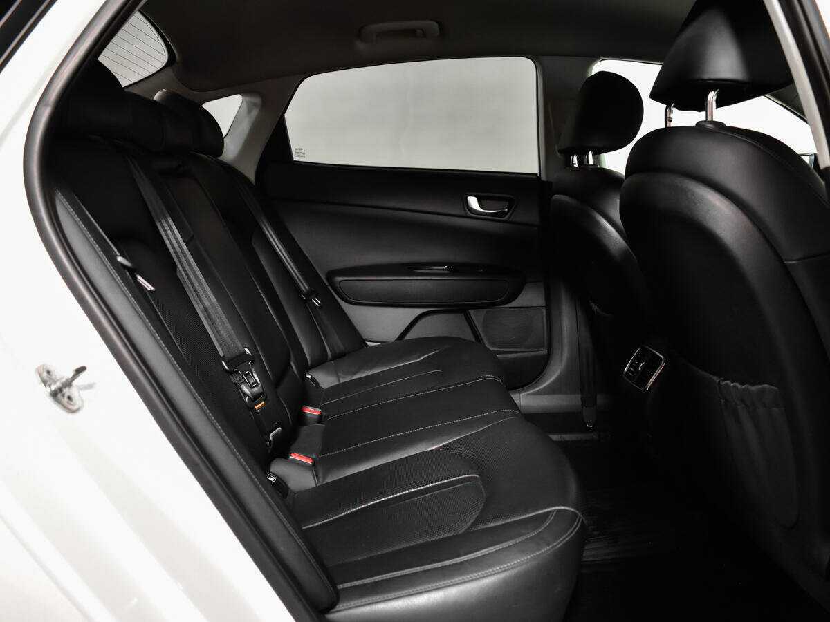 Б/У Киа Оптима 2019 года. Фото: #9