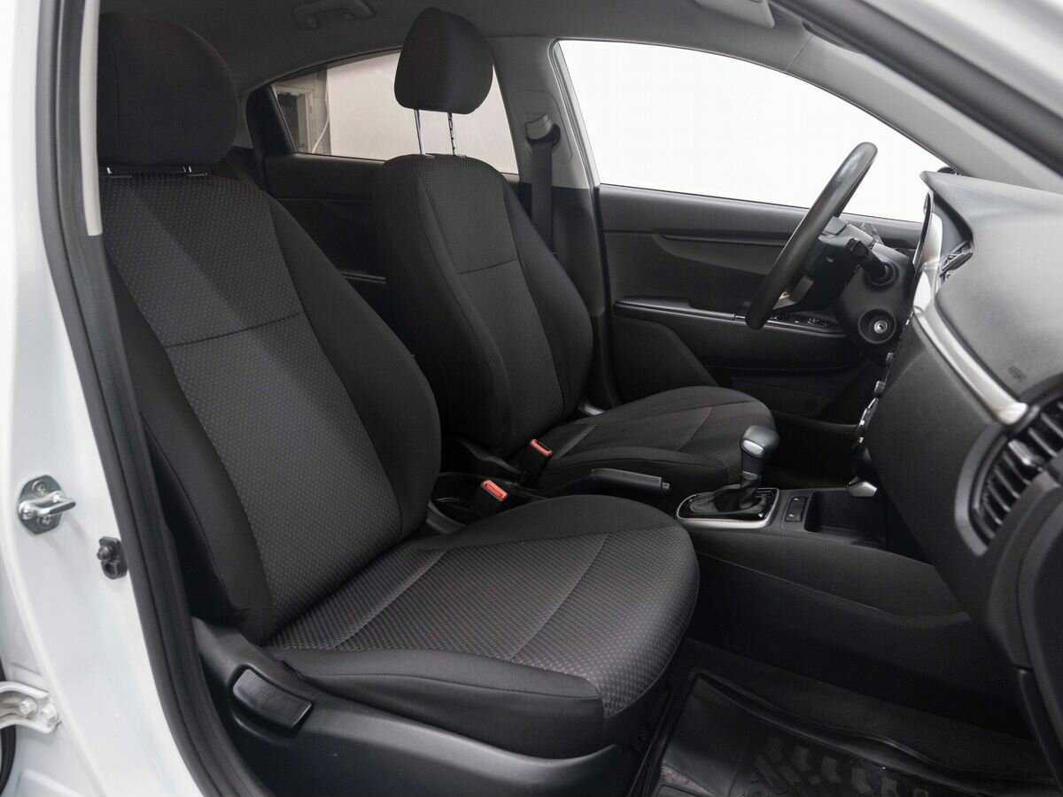 Б/У Киа Рио 2021 года. Фото: #13