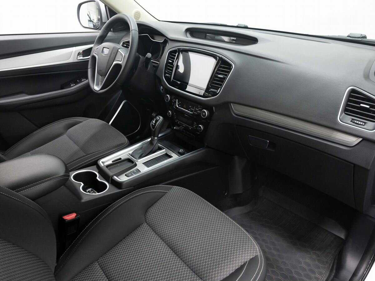 Б/У Джили Эмгранд Икс7 2020 года. Фото: #12