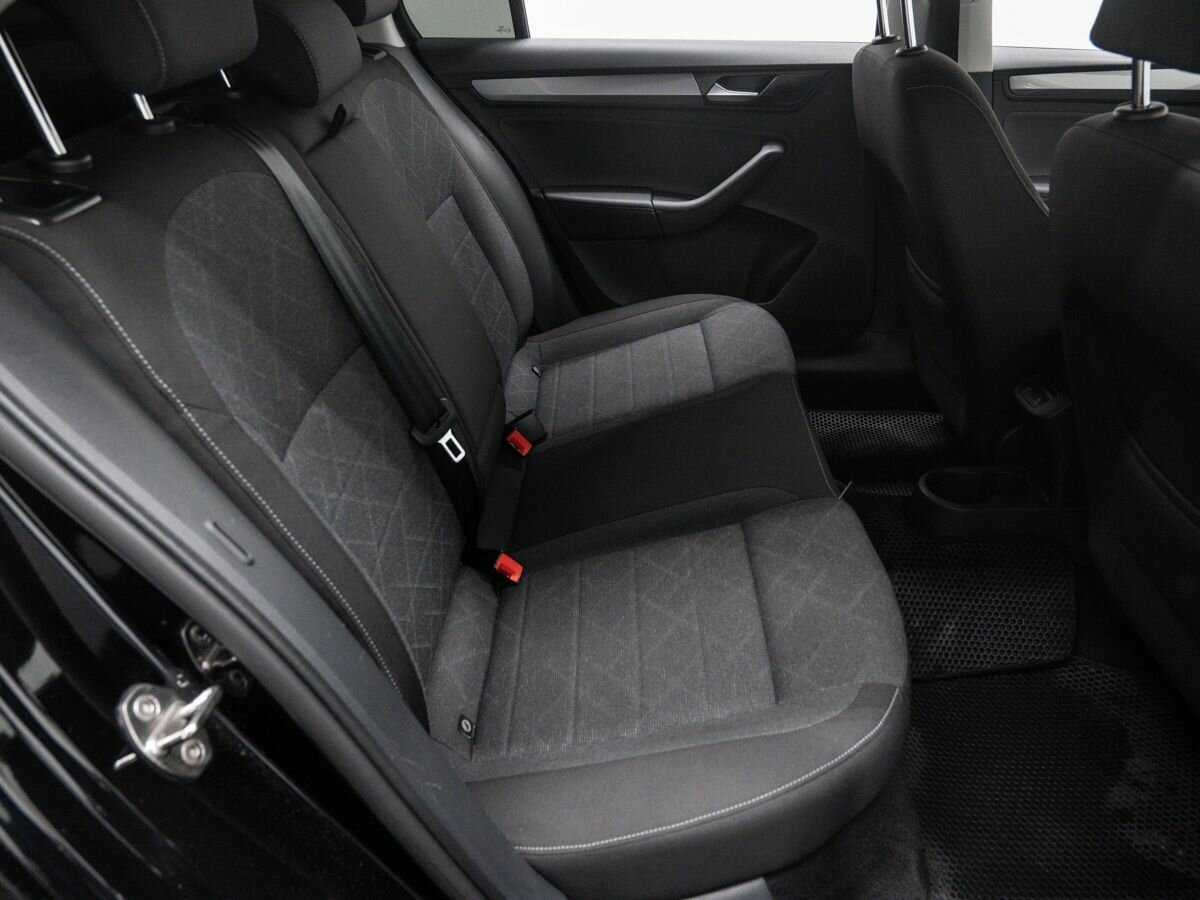 Б/У Фольксваген Поло 2021 года. Фото: #9