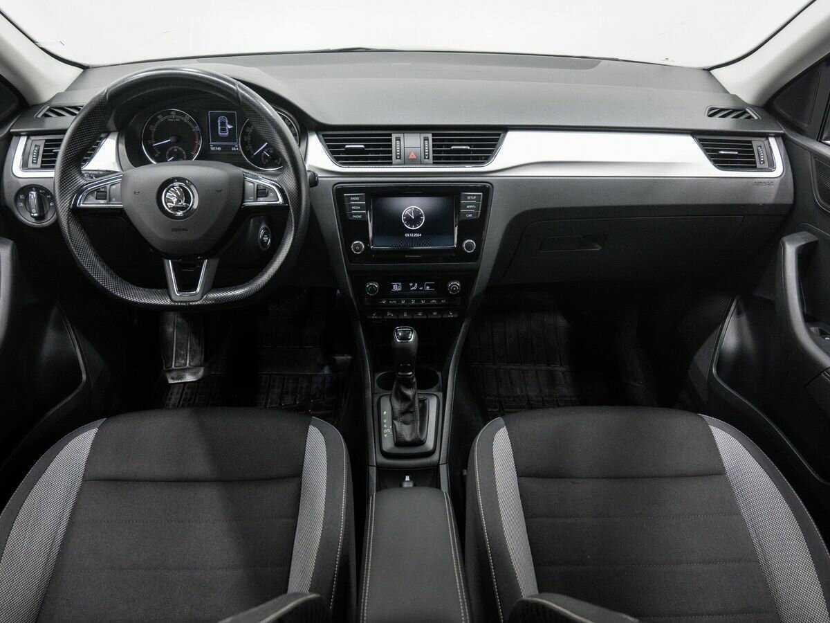 Б/У Шкода Рапид 2019 года. Фото: #10