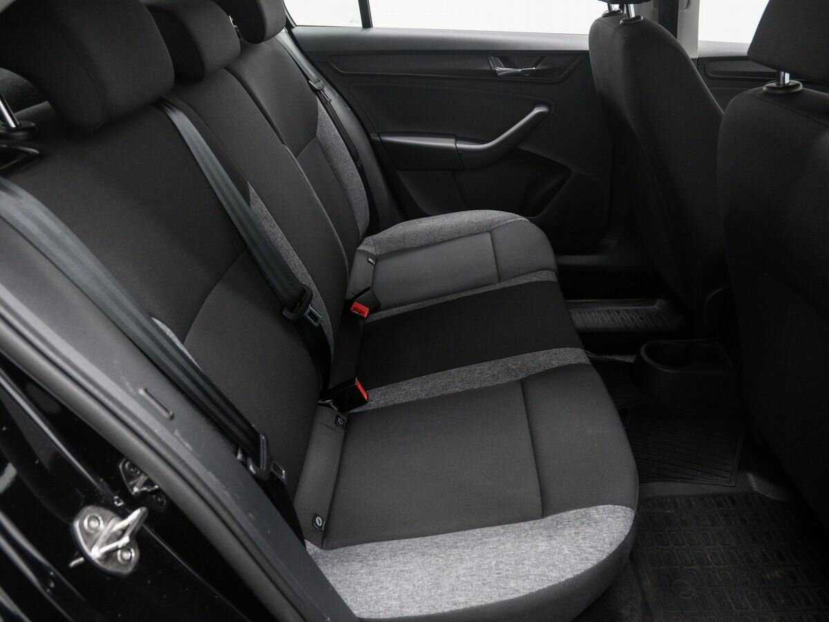 Б/У Шкода Рапид 2022 года. Фото: #8