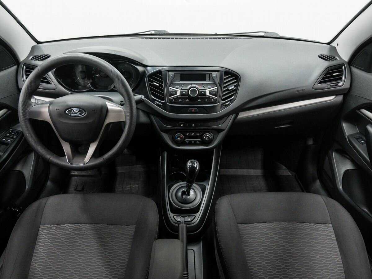 Lada (ВАЗ) Vesta 2017 года с пробегом. Фото: #10