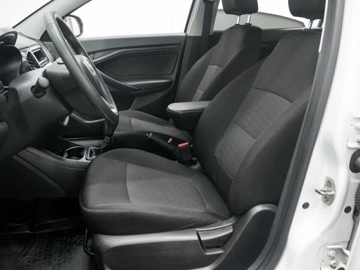 Lada (ВАЗ) Vesta 2019 года с пробегом. Фото: #14