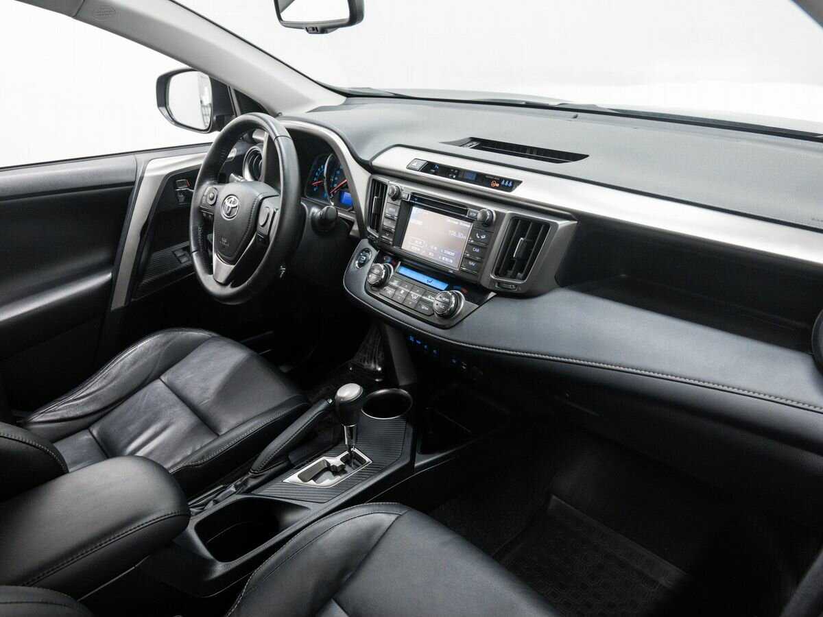 Б/У Тойота Рав4 2013 года. Фото: #7