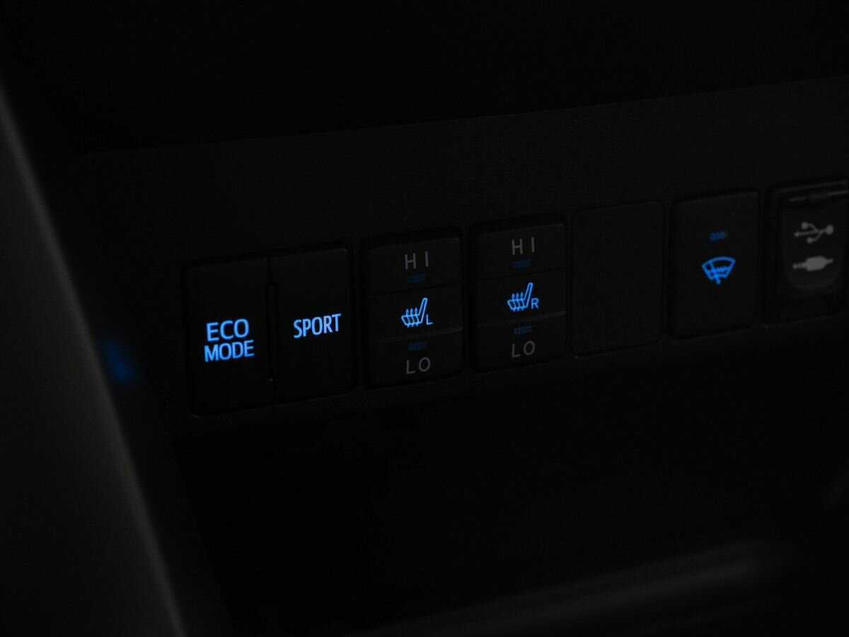 Б/У Тойота Рав4 2013 года. Фото: #19