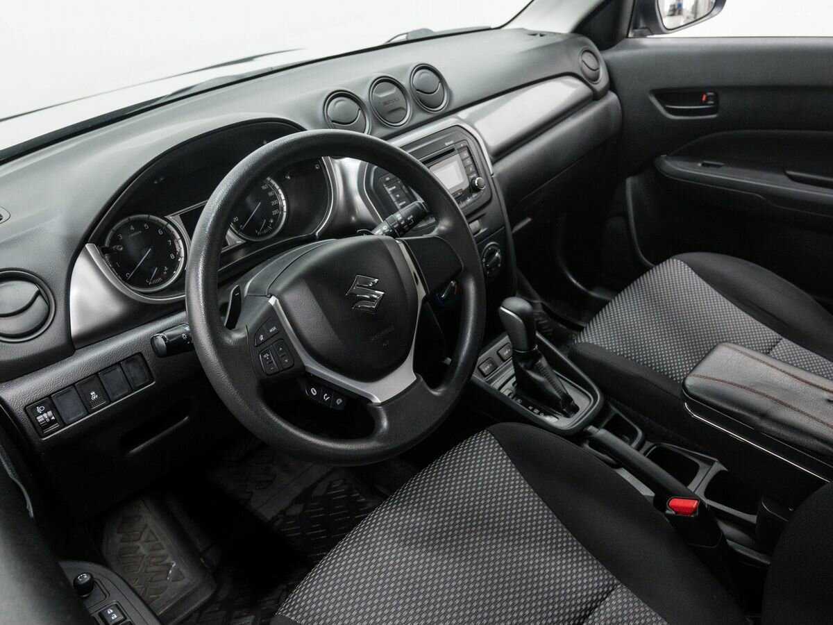 Б/У Сузуки Витара 2020 года. Фото: #12