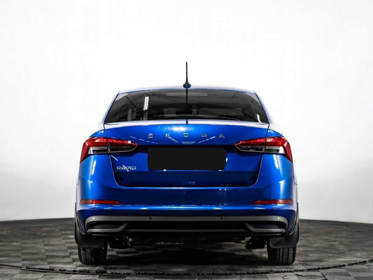 Б/У Шкода Рапид 2021 года. Фото: #4