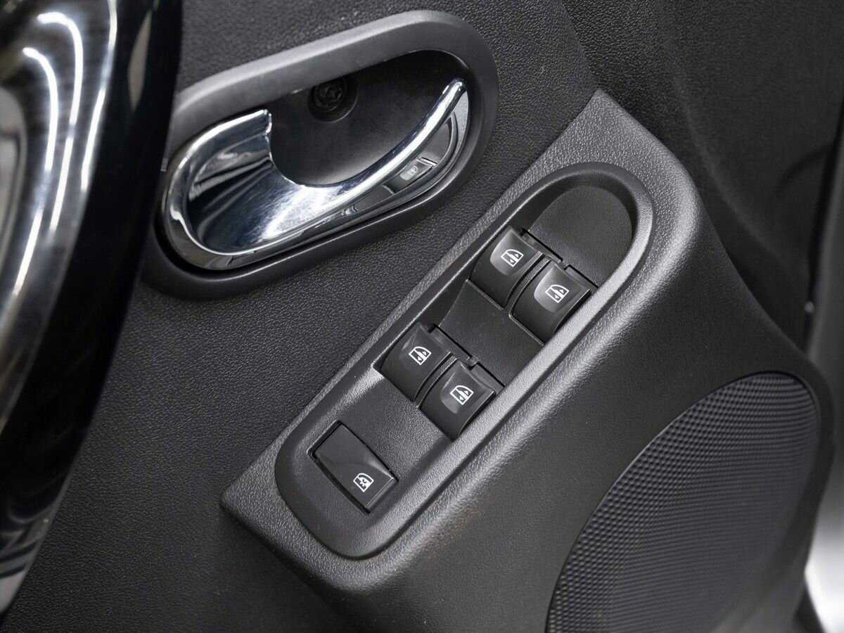 Б/У Рено Дастер 2019 года. Фото: #16