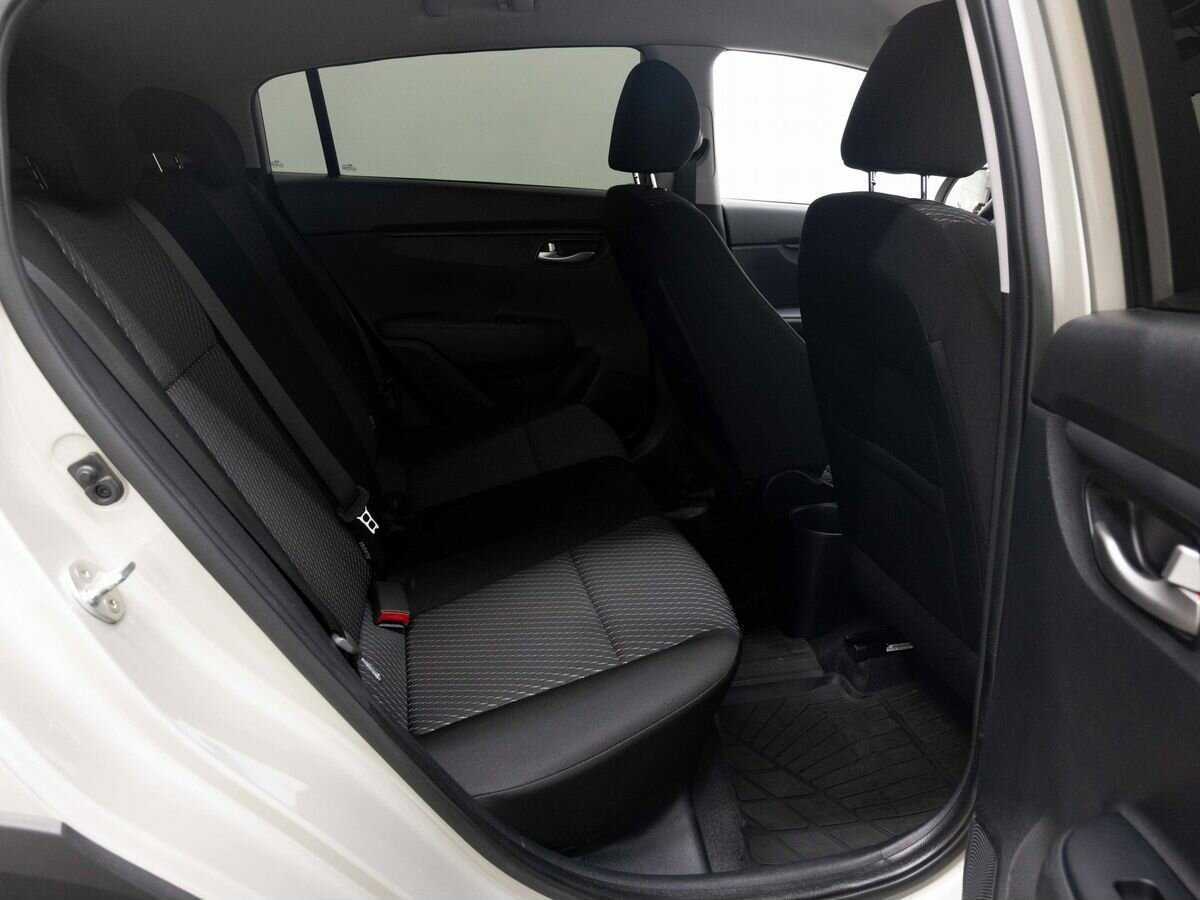 Б/У Киа Рио 2020 года. Фото: #11