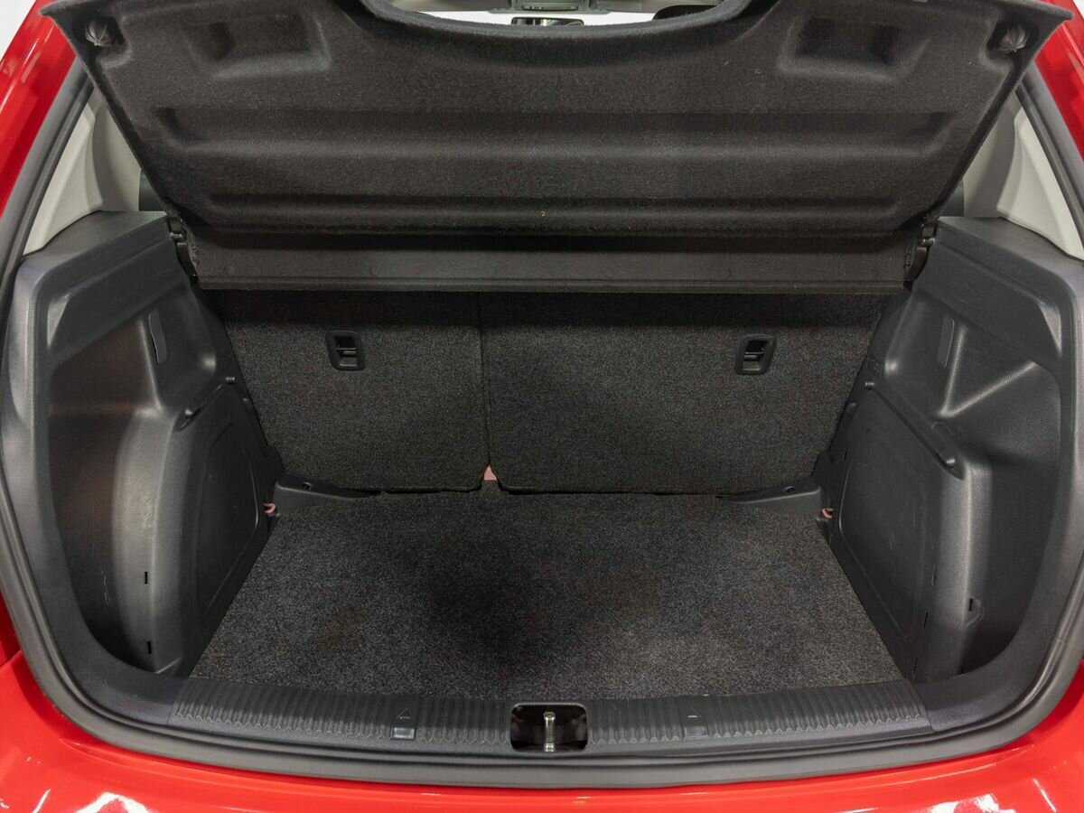 Б/У Шкода Фабия 2013 года. Фото: #20