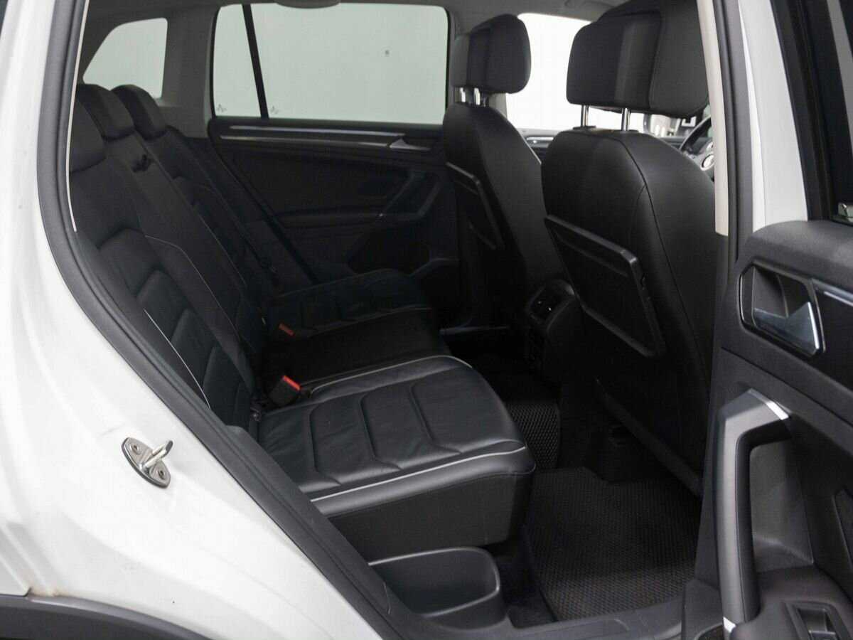 Б/У Фольксваген Тигуан 2018 года. Фото: #10