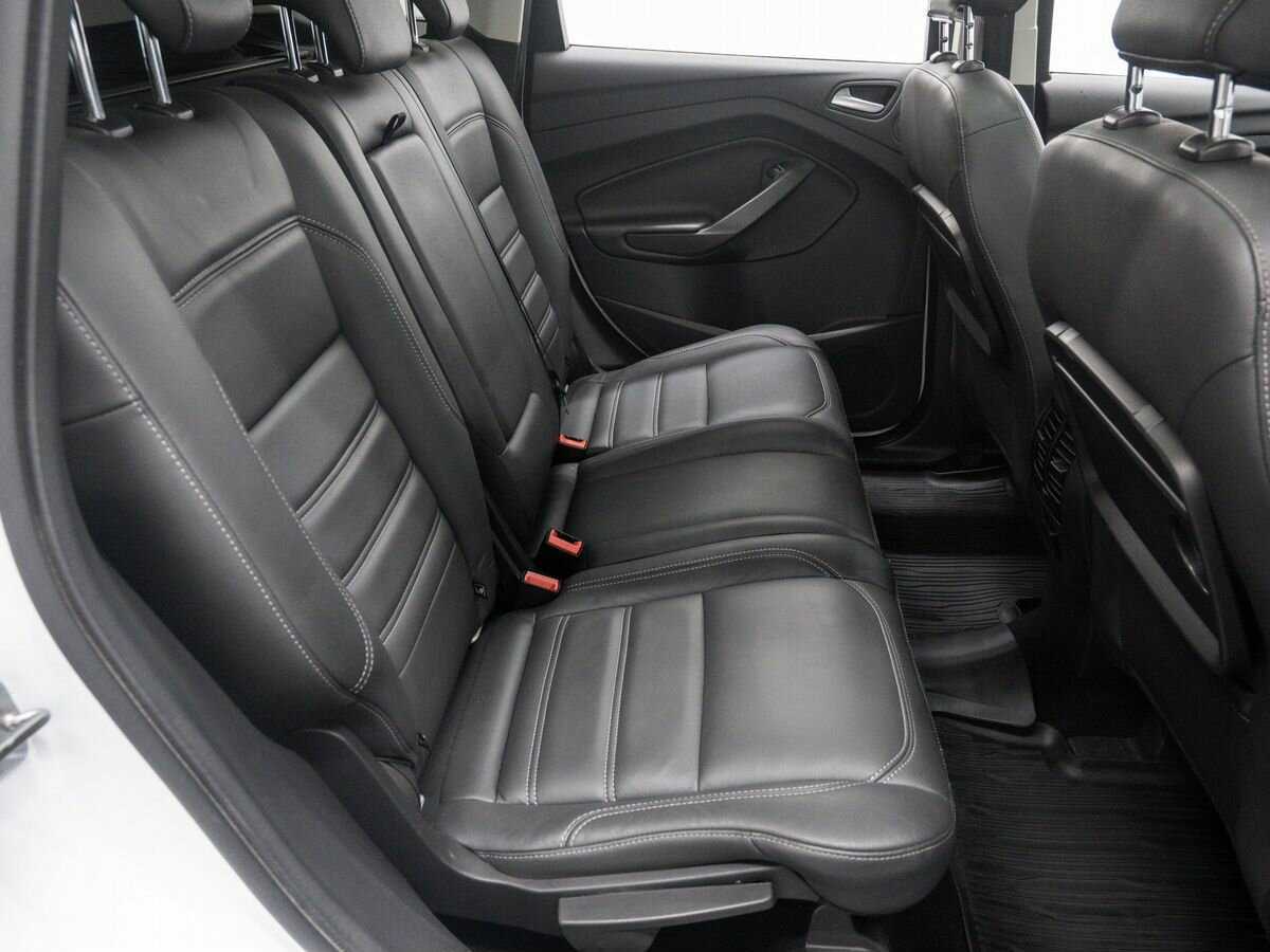 Б/У Форд Куга 2017 года. Фото: #9