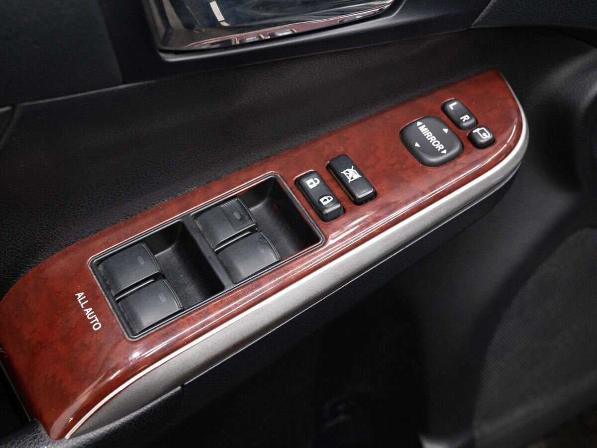 Б/У Тойота Камри 2012 года. Фото: #18