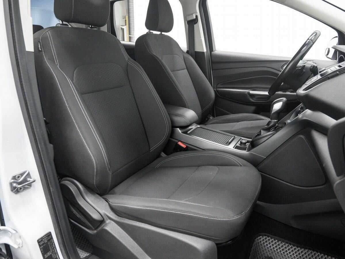 Ford Kuga 2018 года с пробегом. Фото: #8