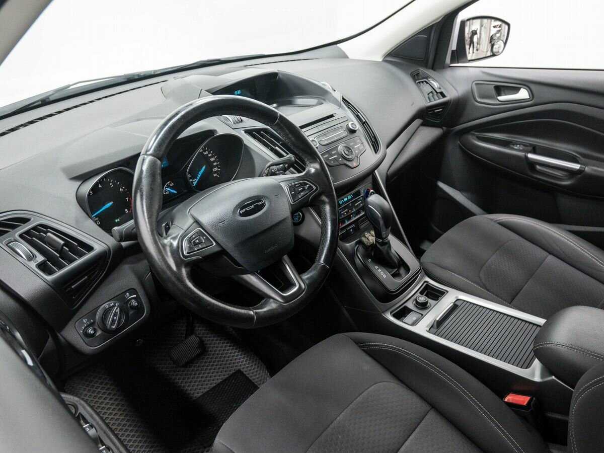 Ford Kuga 2018 года с пробегом. Фото: #13