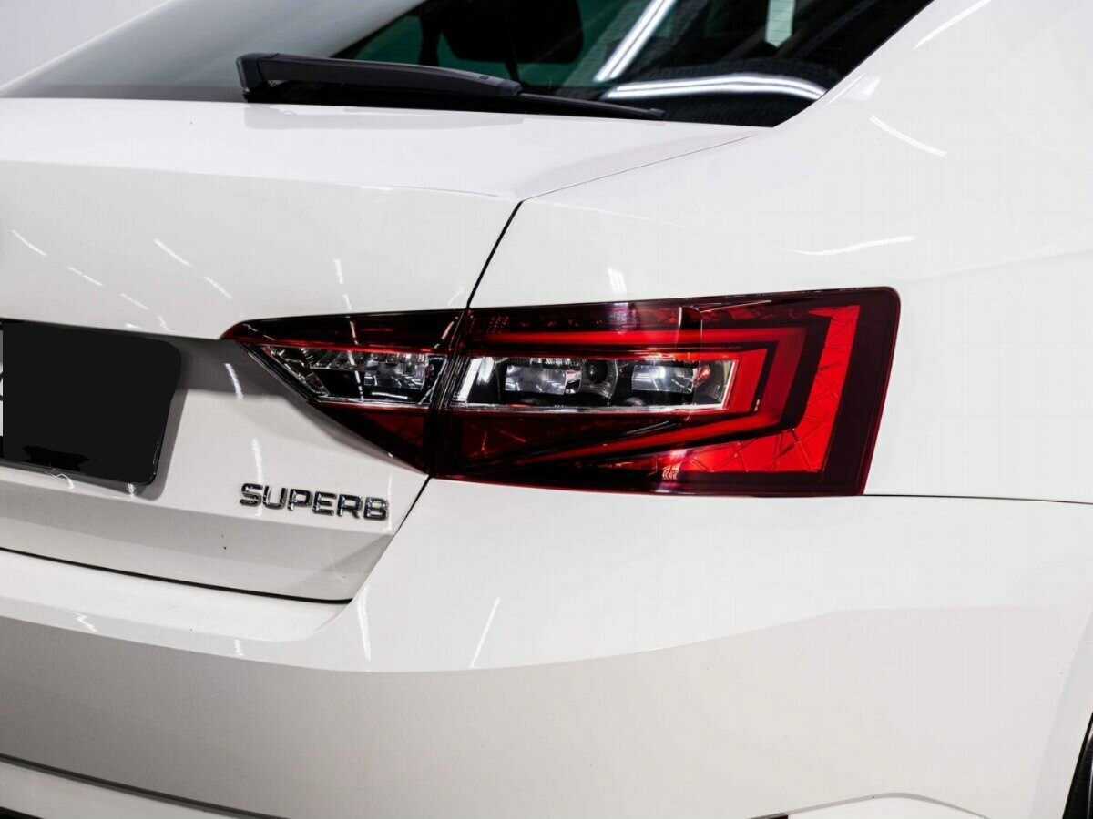 Б/У Шкода Суперб 2016 года. Фото: #18