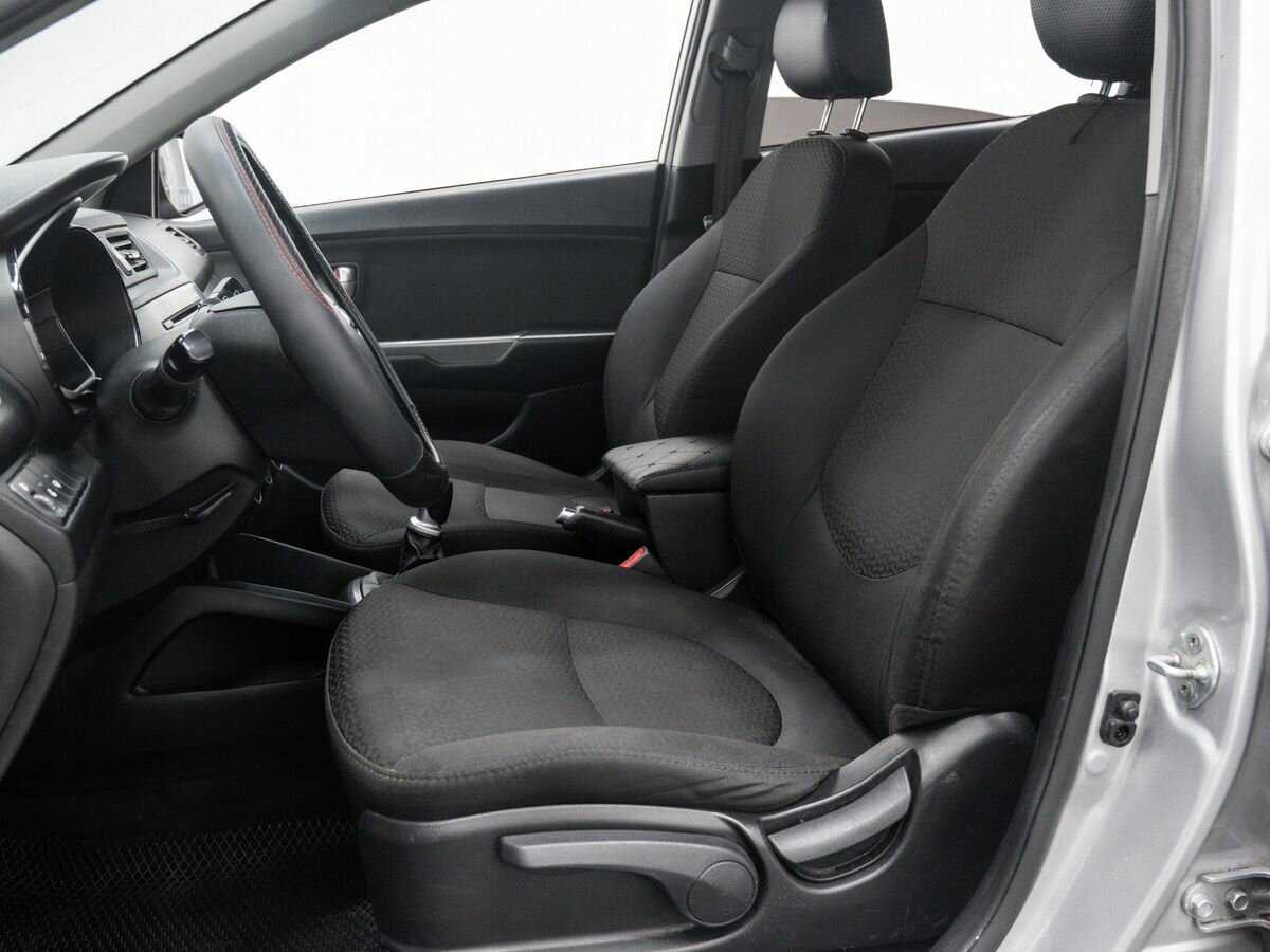 Б/У Киа Рио 2015 года. Фото: #14