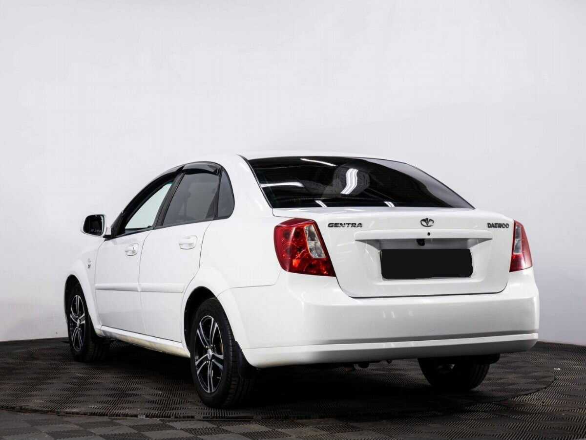 Б/У Дэу Гентра 2013 года. Фото: #3