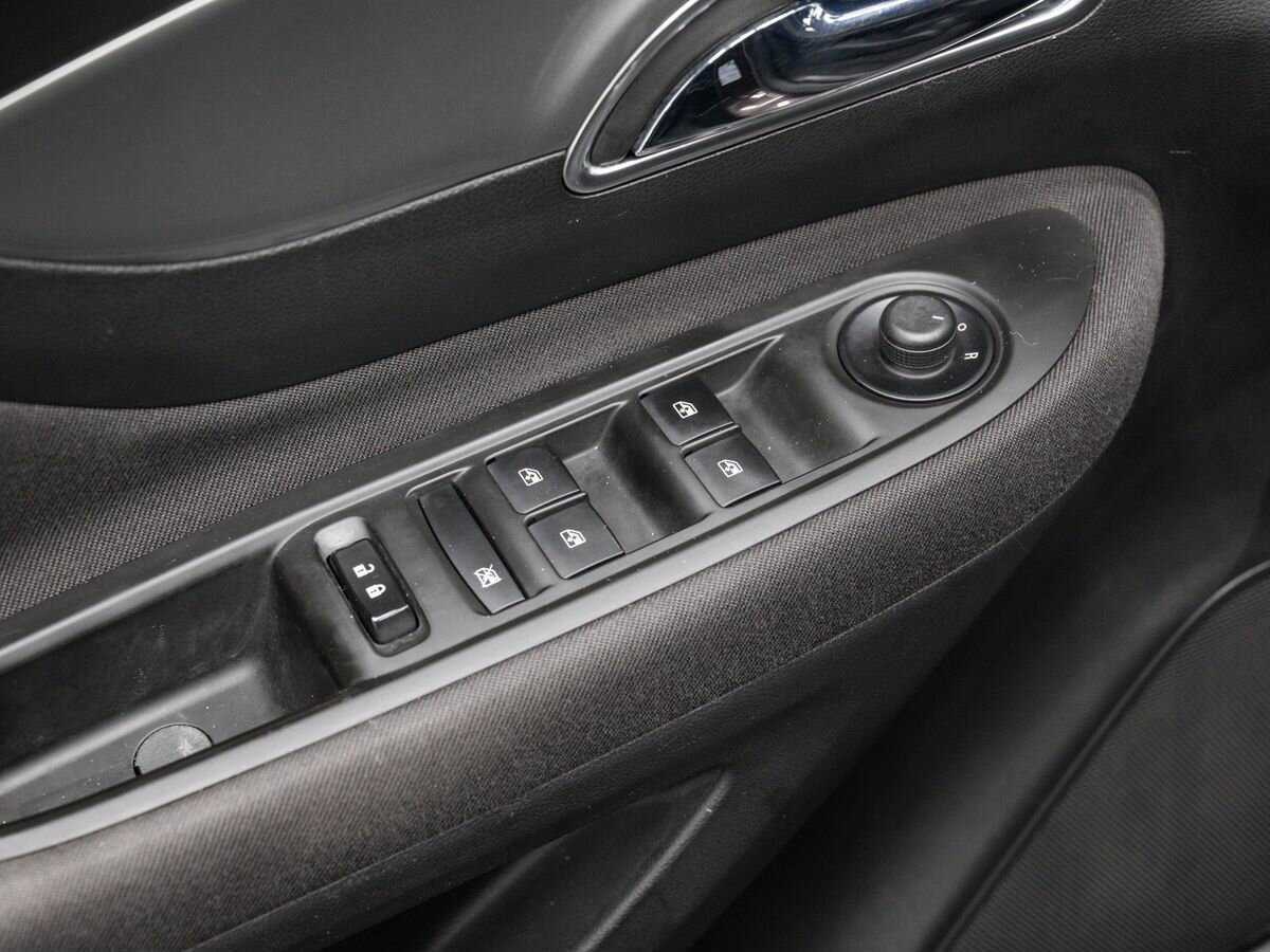 Б/У Опель Мокка 2013 года. Фото: #15