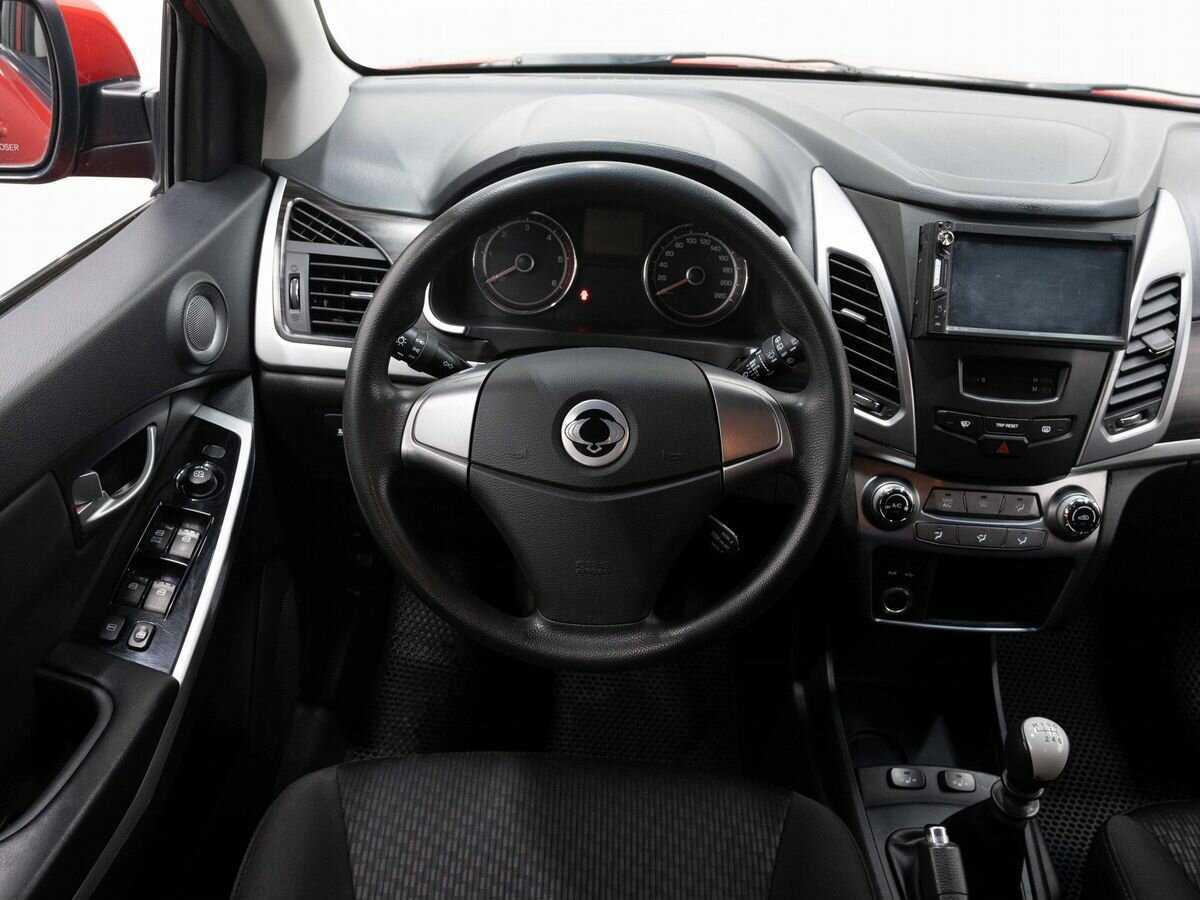 Б/У Сан-Ён Актион 2013 года. Фото: #15