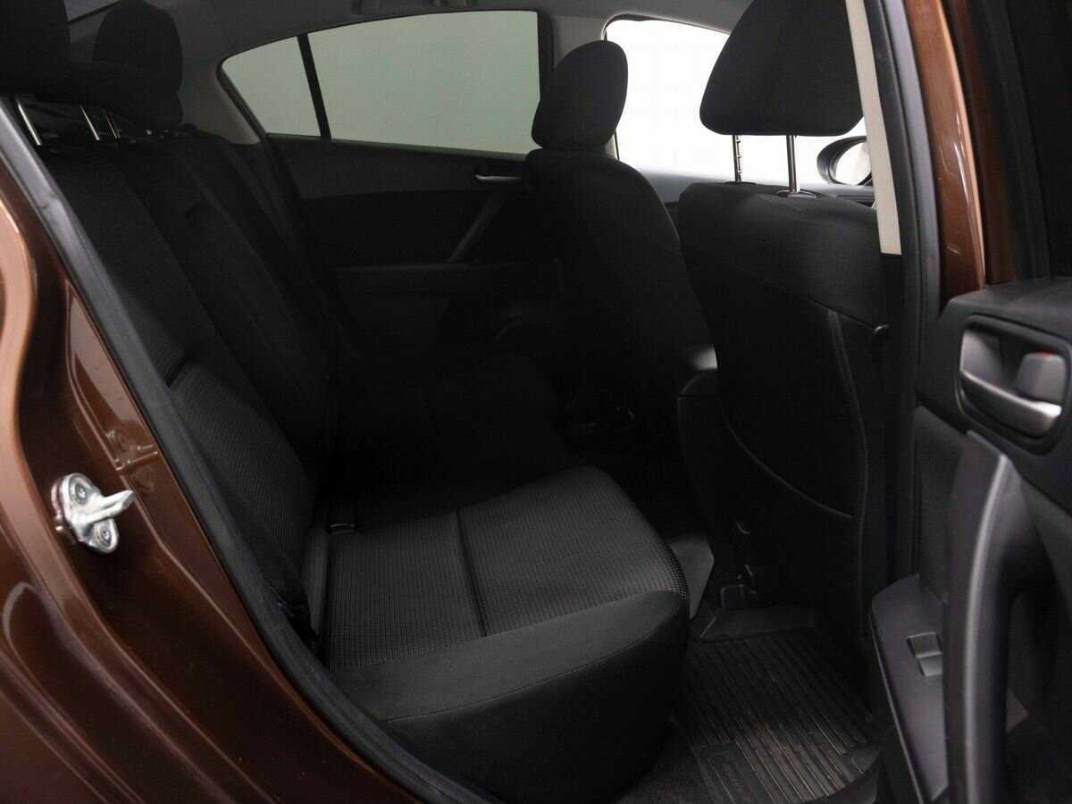 Б/У Мазда 3 2012 года. Фото: #10