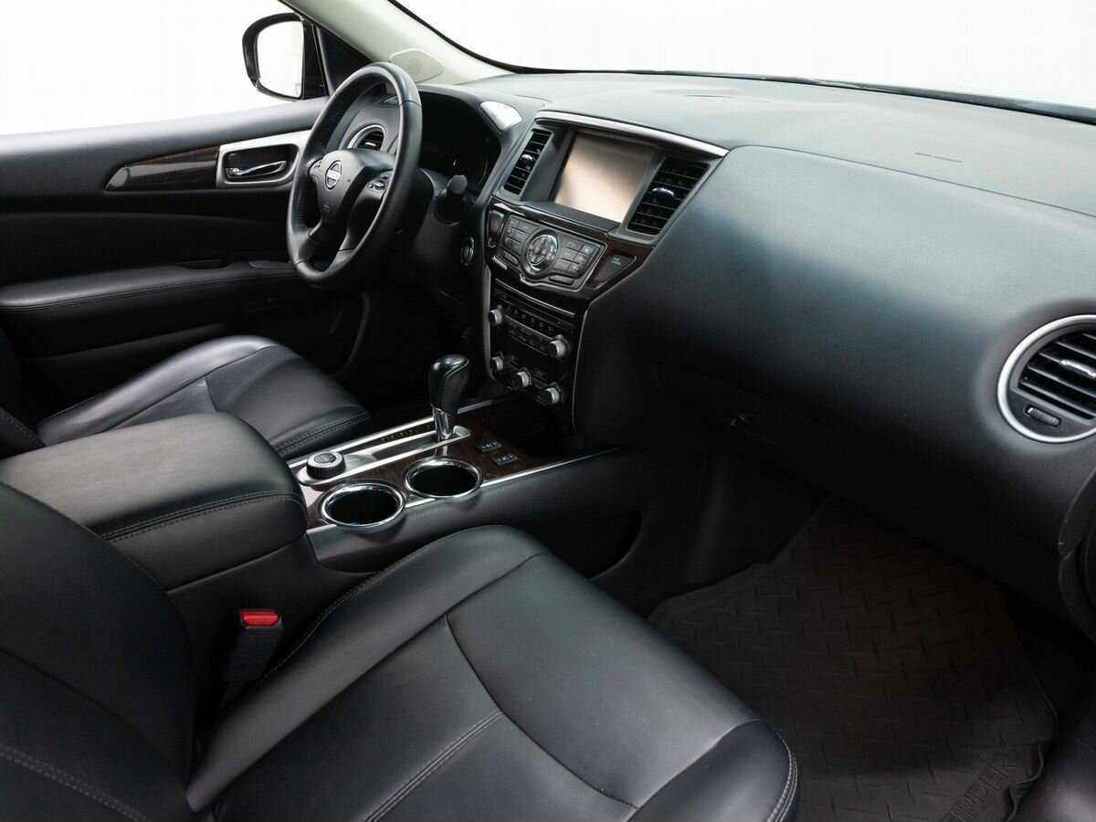 Б/У Ниссан Патфайндер 2014 года. Фото: #13