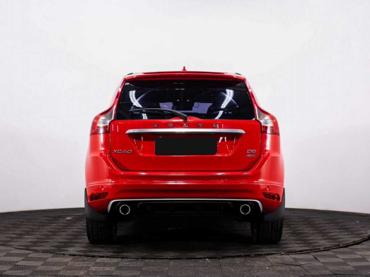 Б/У Вольво ИксЦ60 2014 года. Фото: #4