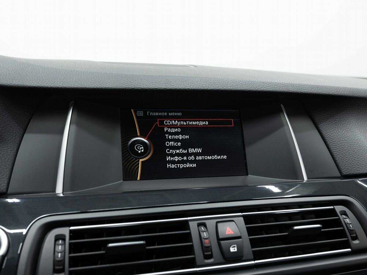 BMW 5 серии 2013 года с пробегом. Фото: #23