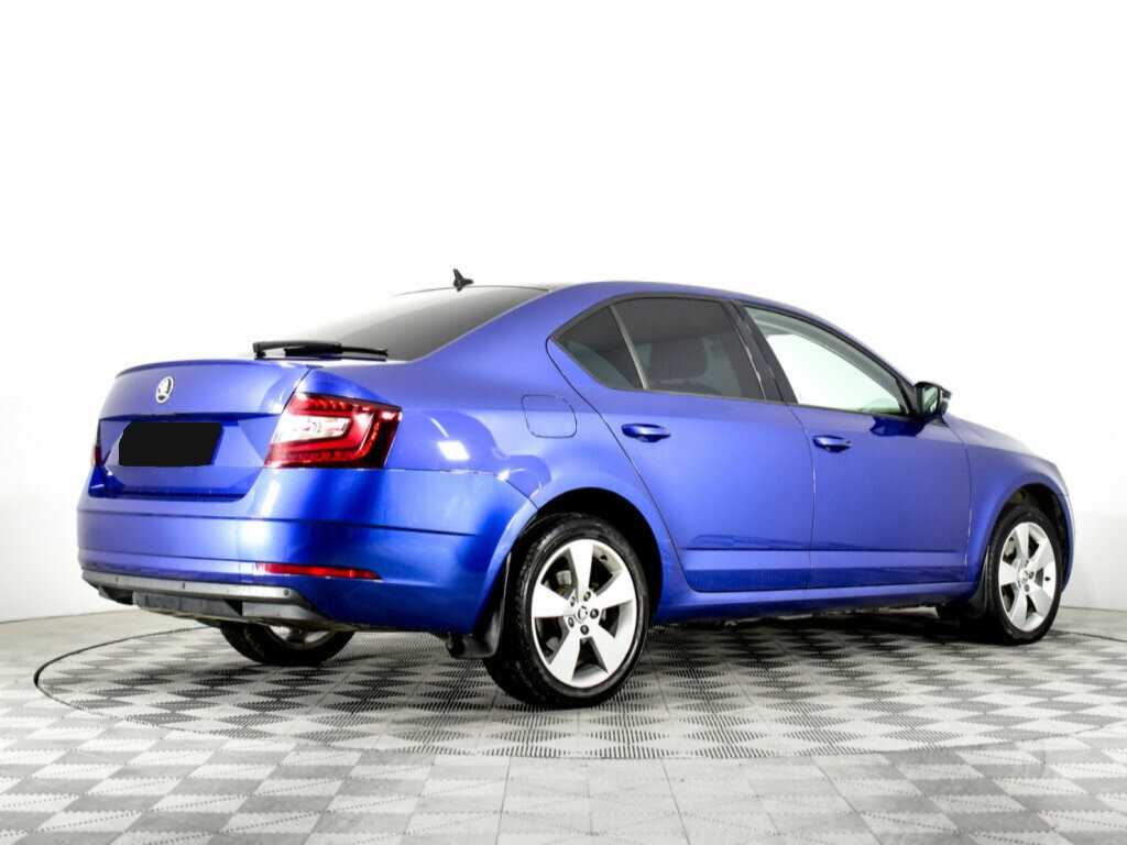 Б/У Шкода Октавия 2018 года. Фото: #4