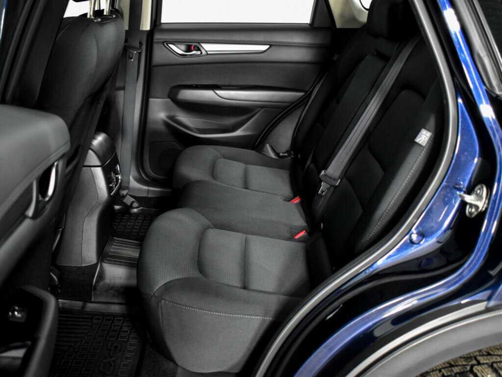 Б/У Мазда Ц-Икс-5 2017 года. Фото: #10