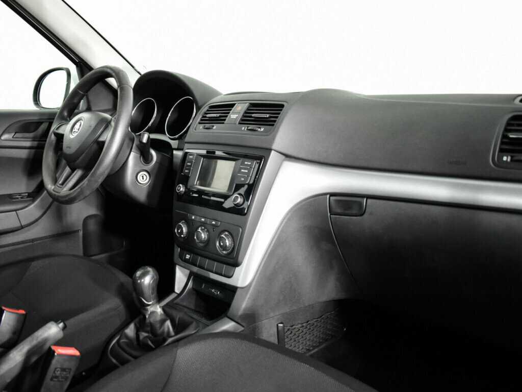 Б/У Шкода Йети 2016 года. Фото: #8