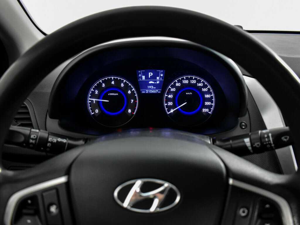 Hyundai Solaris 2012 года с пробегом. Фото: #13